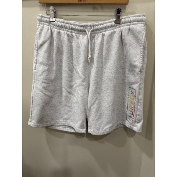 Hurley Shorts - Picture 1 of 2